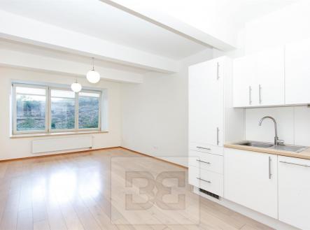 Pronájem bytu, 1+kk, 34 m²