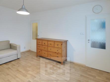 obyv.1 | Pronájem bytu, 1+1, 27 m²