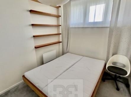 7CCE492A-0431-4BE3-B068-9D183727FAAA | Pronájem bytu, 2+kk, 43 m²