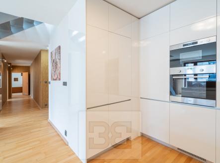 Kuchyň | Pronájem bytu, 3+kk, 110 m²