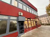 Pronájem - obchodní prostor, 150 m²