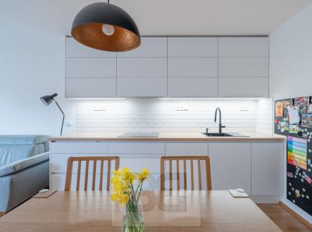 Obývací pokoj s kuchyní | Prodej bytu, 3+kk, 70 m²