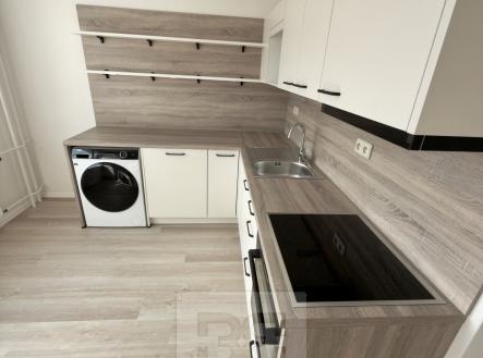 IMG_0924 | Pronájem bytu, 2+1, 59 m²