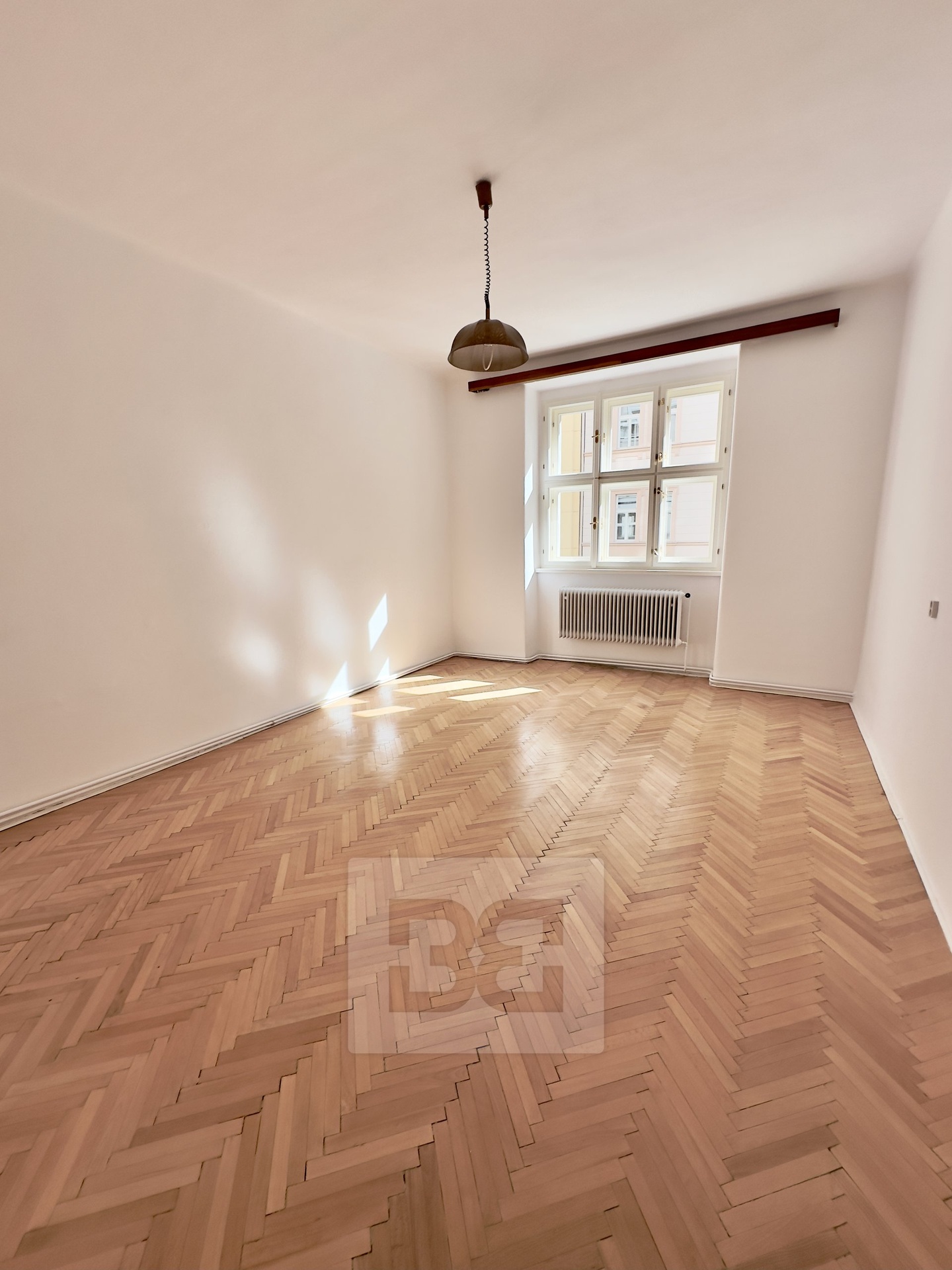 Pronájem bytu 3+1 104 m² v Holešovicích