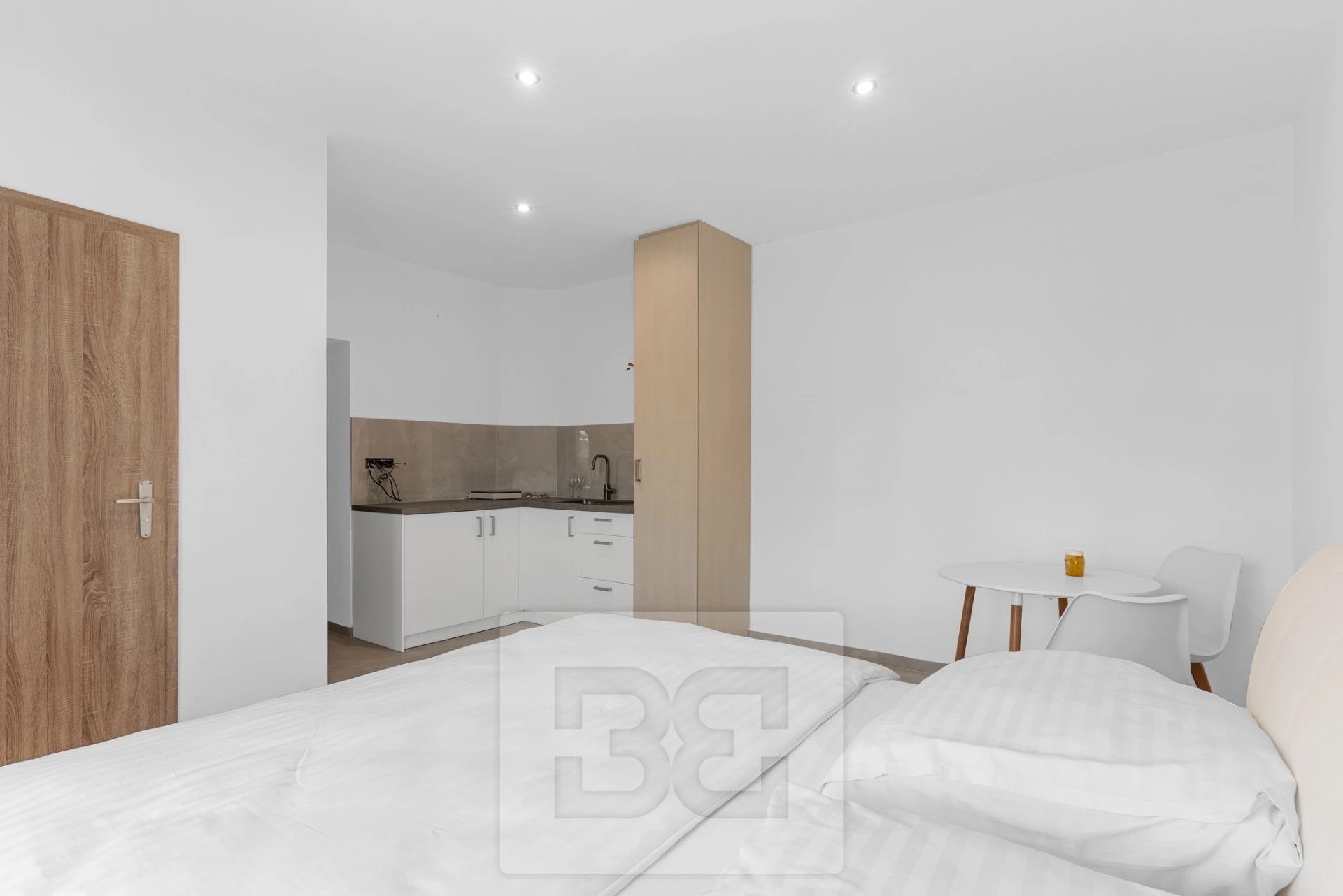 Pronájem bytu 1+kk 23 m², Velké Hamry