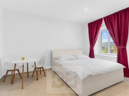 Pronájem bytu, 1+kk, 23 m²