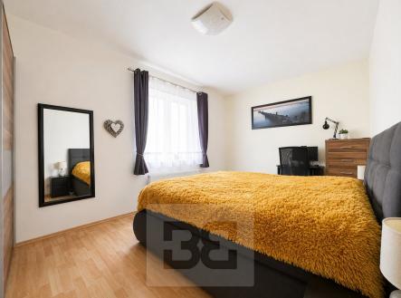 14F4E244-E590-4A74-88CC-052E84EA2255 | Pronájem bytu, 3+kk, 94 m²