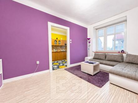 1479A7F5-5E61-443F-BCF1-5F8C3E02107E | Pronájem bytu, 1+1, 39 m²