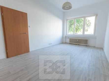 Rybalkova-3 | Pronájem bytu, 2+kk, 47 m²