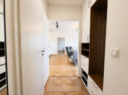FDE6B91C-4292-4411-959D-4AA36D9ACC69 | Pronájem bytu, 2+kk, 50 m²