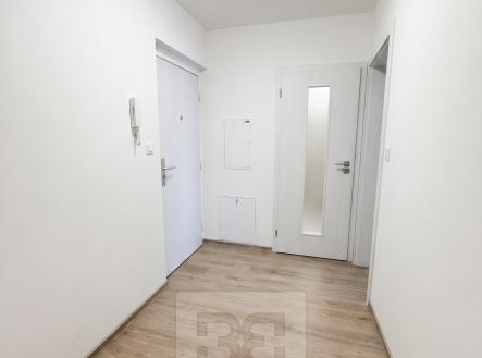 Vchod/předsíň | Pronájem bytu, 2+kk, 52 m²