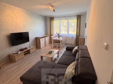 Obývací pokoj 1 | Pronájem bytu, 3+1, 87 m²