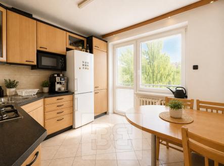 Kuchyně | Pronájem bytu, 3+1, 74 m²