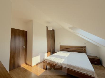 Pronájem bytu, 3+kk, 67 m² obrázek