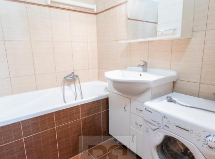 Koupelna | Pronájem bytu, 2+kk, 47 m²