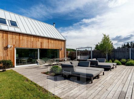 1 (25) | Prodej - dům/vila, 177 m²