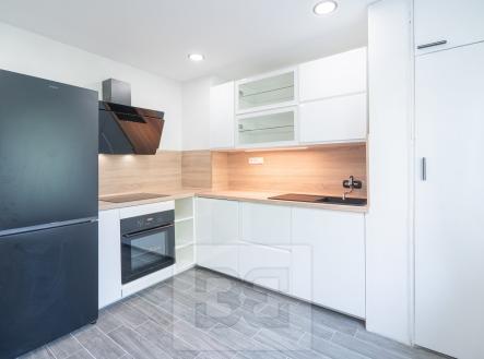 Kuchyň | Pronájem bytu, 2+1, 52 m²