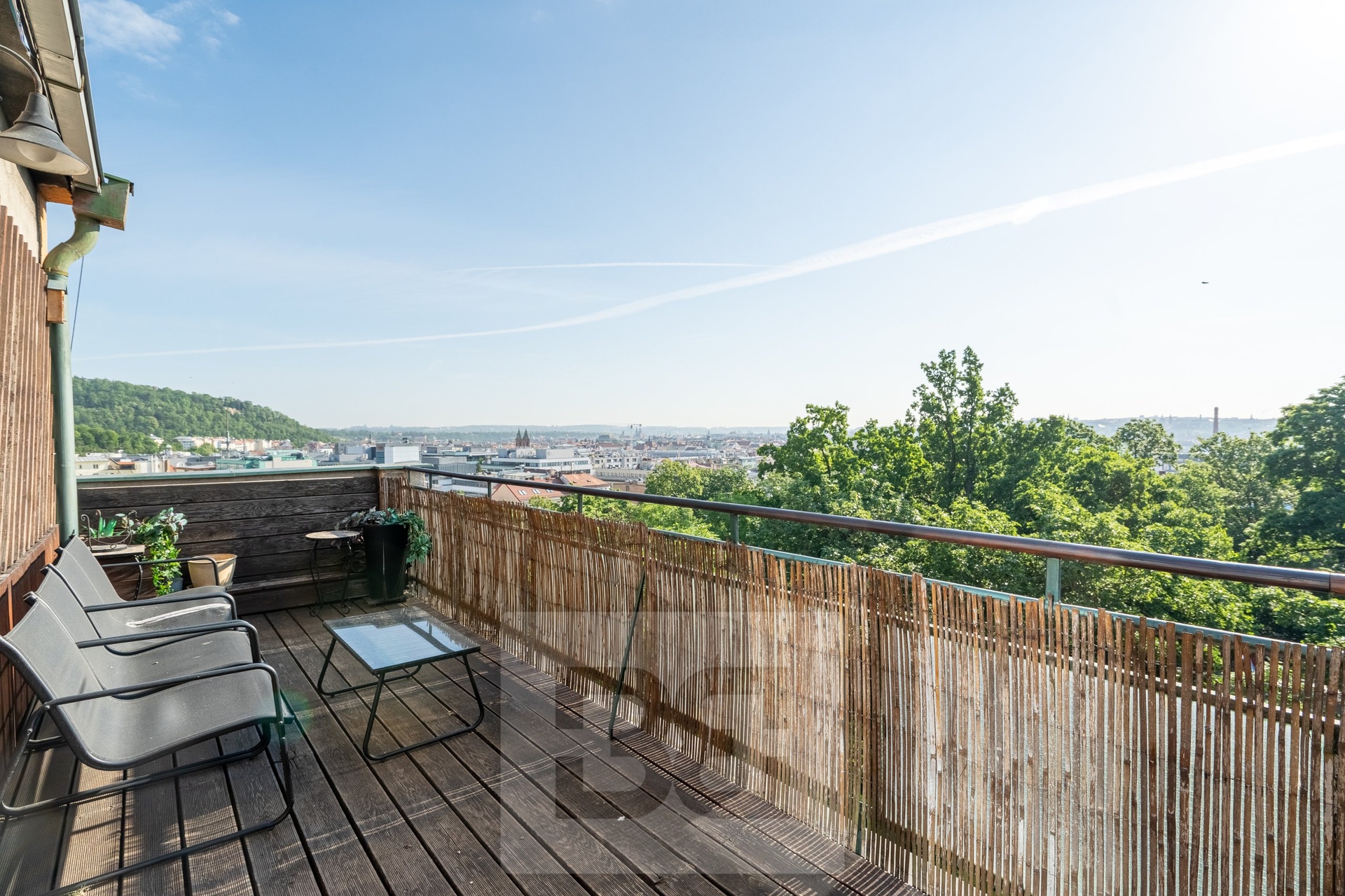 Pronájem byty 1+1, 35 m² - Praha - Smíchov