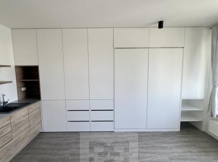 IMG_8060 | Pronájem bytu, 1+kk, 35 m²