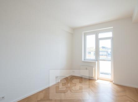 Ložnice s balkonem | Pronájem bytu, 3+kk, 70 m²