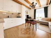 Pronájem bytu, 3+kk, 80 m²