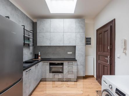 Byt-Staroměstské náměstí (3 of 29).jpg | Pronájem bytu, 2+kk, 60 m²