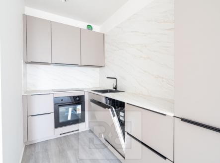 Kuchyň | Pronájem bytu, 2+kk, 51 m²