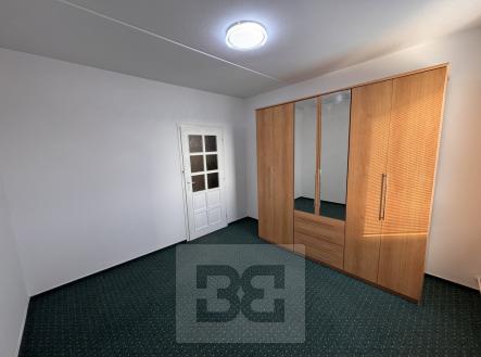 Ložnice menší 1 | Pronájem bytu, 3+1, 72 m²