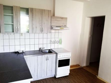 Pronájem bytu, 2+kk, 36 m²