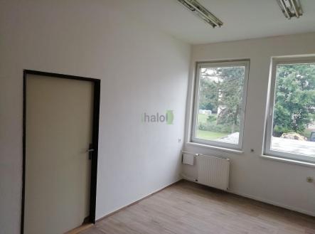Pronájem - kanceláře, 15 m²