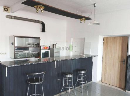 Pronájem - restaurace, 60 m²