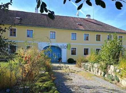 Prodej - komerční objekt, obchodní centrum, 15 550 m²