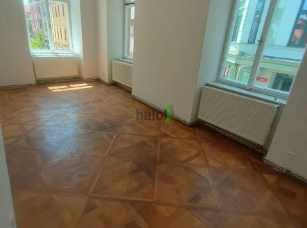 Pronájem bytu, 4+1, 109 m²