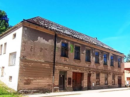 Prodej - dům/vila, 330 m²