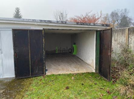 Pronájem - malý objekt/garáž