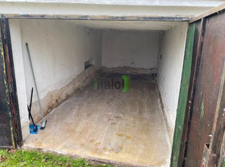 Pronájem - malý objekt/garáž