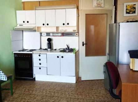 Pronájem bytu, 1+kk, 32 m²