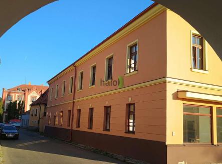 Pronájem bytu, 3+kk, 76 m²