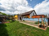 Prodej - dům/vila, 261 m²