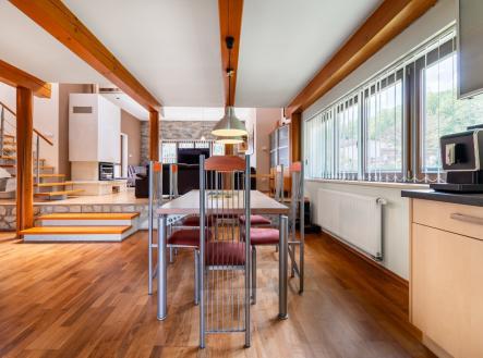 foto: 2 | Prodej - dům/vila, 261 m²