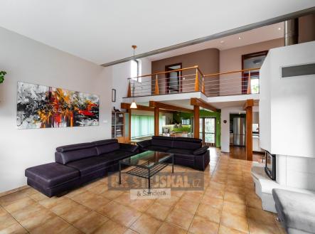 Prodej - dům/vila, 261 m² obrázek