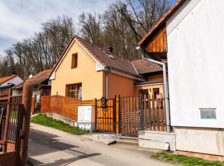 foto: 1 | Prodej - dům/vila, 94 m²