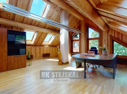 foto: 3 | Prodej - dům/vila, 410 m²