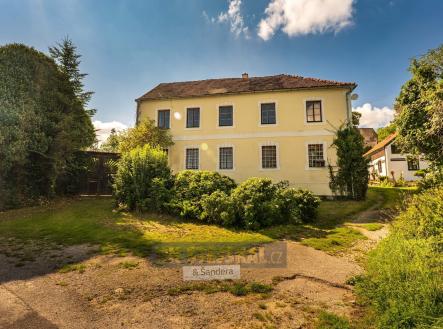 Prodej - dům/vila, 430 m² obrázek
