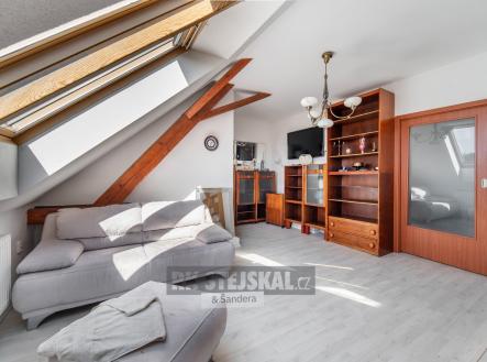 foto: 2 | Prodej - dům/vila, 207 m²