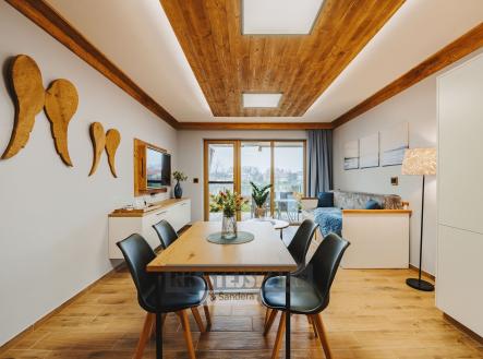 Pronájem bytu, 2+kk, 63 m² obrázek