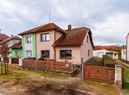 foto: 3 | Prodej - dům/vila, 199 m²