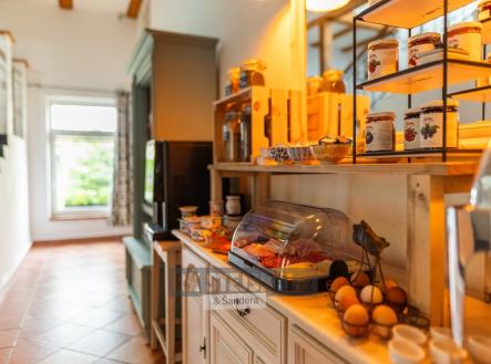 foto: 2 | Prodej - komerční objekt, jiný, 790 m²