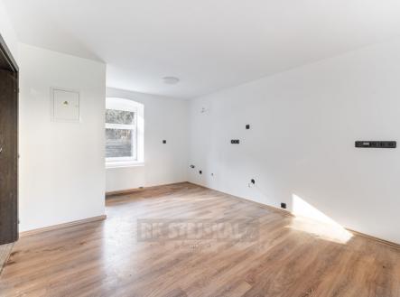 Prodej bytu, 2+kk, 27 m² obrázek