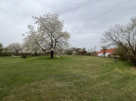 foto: 1 | Prodej - pozemek pro bydlení, 650 m²